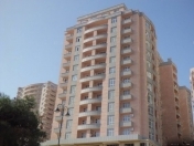 Satılır 3 otaqlı 145 m2 yeni tikili Elmlər Akademiyası m.