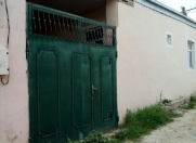 Satılır 3 otaqlı 150 m2 həyət evi Binəqədi
