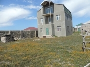 Satılır 5 otaqlı 300 m2 həyət evi Türkan