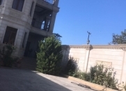 Satılır 8 otaqlı 500 m2 villa Rəsulzadə