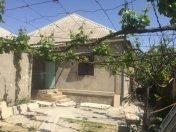 Satılır 4 otaqlı 160 m2 həyət evi Koroğlu m.