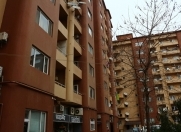 Satılır 4 otaqlı 187 m2 yeni tikili Elmlər Akademiyası m.