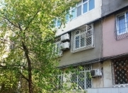 Satılır 4 otaqlı 100 m2 köhnə tikili 8 km