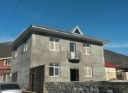 Satılır 4 otaqlı 187 m2 həyət evi Qax