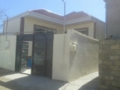 Satılır 3 otaqlı 100 m2 həyət evi Binəqədi r.
