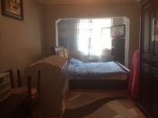 Satılır 2 otaqlı 60 m2 köhnə tikili Ayna Sultanova heykəli