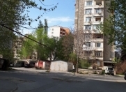 İcarəyə verilir 2 otaqlı 65 m2 köhnə tikili 7 mkr