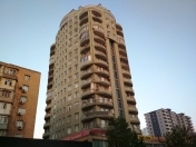 Satılır 3 otaqlı 120 m2 yeni tikili Yasamal parkı