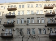 İcarəyə verilir 3 otaqlı 93 m2 ofis Sahil bağı