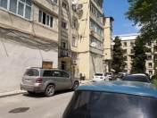 Satılır 3 otaqlı 60 m2 köhnə tikili Gəncə