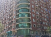 Satılır 4 otaqlı 172 m2 yeni tikili Gənclik m.