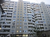 Satılır 2 otaqlı 92 m2 yeni tikili Ayna Sultanova heykəli