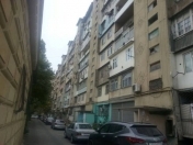 Satılır 2 otaqlı 60 m2 köhnə tikili Zərifə Əliyeva adına park