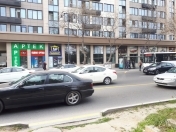 Satılır 4 otaqlı 90 m2 köhnə tikili Gənclik m.