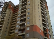 Satılır 4 otaqlı 211 m2 yeni tikili Elmlər Akademiyası m.