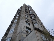 Satılır 3 otaqlı 72 m2 köhnə tikili Zərifə Əliyeva adına park