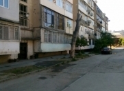 Satılır 3 otaqlı 70 m2 köhnə tikili Qaraçuxur