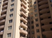 Satılır 3 otaqlı 130 m2 yeni tikili Qələbə dairəsi