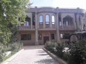 İcarəyə verilir 8 otaqlı 500 m2 villa Binəqədi r.