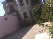 Satılır 8 otaqlı 500 m2 villa Rəsulzadə