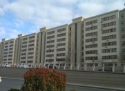 Satılır 3 otaqlı 100 m2 köhnə tikili Gənclik m.