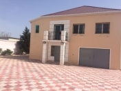 Satılır 4 otaqlı 220 m2 bağ evi Novxanı