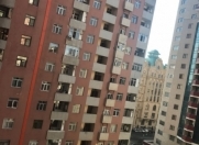 İcarəyə verilir 3 otaqlı 120 m2 yeni tikili Tibb Universiteti