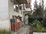 Satılır 2 otaqlı 45 m2 köhnə tikili Zərifə Əliyeva adına park