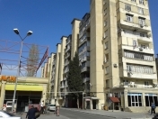 Satılır 5 otaqlı 90 m2 köhnə tikili Bakıxanov