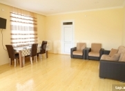 İcarəyə verilir 3 otaqlı 100 m2 yeni tikili Qəbələ