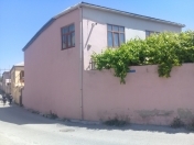 Satılır 13 otaqlı 350 m2 həyət evi 7 mkr