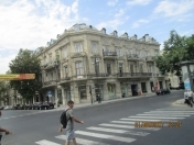 İcarəyə verilir 1 otaqlı 45 m2 köhnə tikili 28 May m.