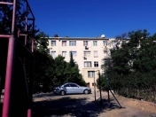 Satılır 2 otaqlı 45 m2 köhnə tikili Gənclik m.