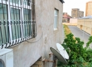 Satılır 5 otaqlı 150 m2 həyət evi 7 mkr