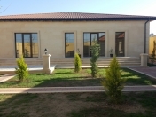 Satılır 4 otaqlı 200 m2 bağ evi Fatmayı