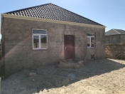 Satılır 3 otaqlı 100 m2 həyət evi Binə