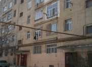 Satılır 3 otaqlı 70 m2 köhnə tikili Əmircan