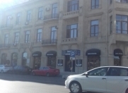 İcarəyə verilir 1 otaqlı 35 m2 köhnə tikili Qış parkı