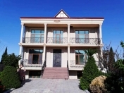 Satılır 7 otaqlı 500 m2 bağ evi Novxanı