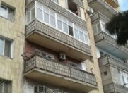 Satılır 4 otaqlı 100 m2 köhnə tikili 9 mkr