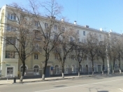 Satılır 2 otaqlı 50 m2 köhnə tikili Gənclik m.