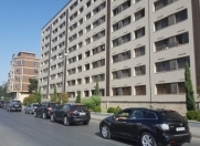 Satılır 2 otaqlı 70 m2 köhnə tikili 8 mkr