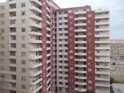 Satılır 2 otaqlı 83 m2 yeni tikili Qara şəhər