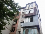 Satılır 1 otaqlı 30 m2 köhnə tikili Memar Əcəmi m.