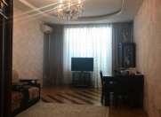 Satılır 3 otaqlı 130 m2 yeni tikili Badamdar