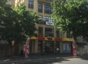 İcarəyə verilir 7 otaqlı 210 m2 ofis 28 May m.