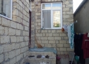 Satılır 3 otaqlı 90 m2 köhnə tikili Rəsulzadə