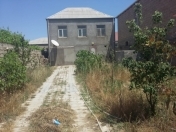 Satılır 3 otaqlı 180 m2 həyət evi Binə