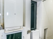 İcarəyə verilir 2 otaqlı 88 m2 köhnə tikili Sahil m.