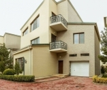 Satılır 5 otaqlı 380 m2 villa Şıxov